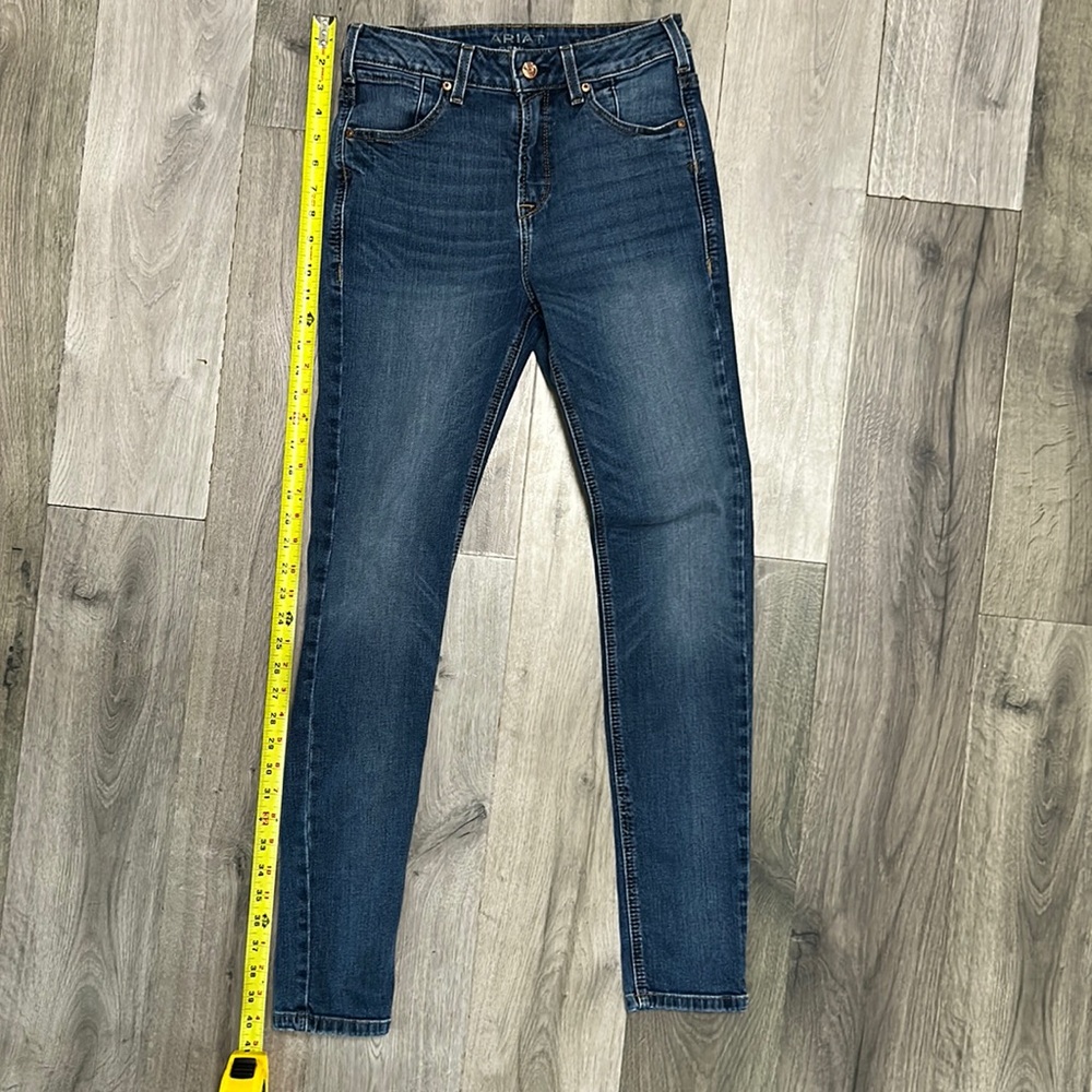 Ariat High Rise Skinny Jeans